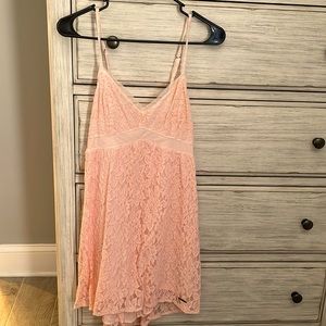 Abercrombie & Fitch NWOT Dress Small Peach